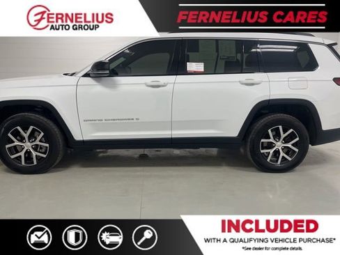 Used 2024 Jeep Grand Cherokee L Limited AWD/4WD image 4