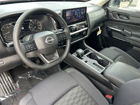 New 2026 Nissan Pathfinder SV FWD image 34