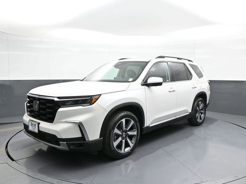 Certified 2023 Honda Pilot Elite image 10