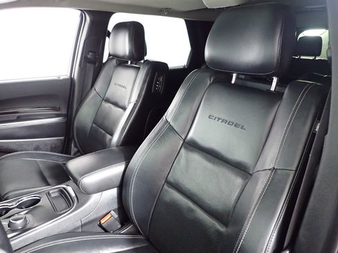 Used 2016 Dodge Durango Citadel w/ Premium Entertainment Group AWD/4WD image 31