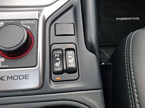 Certified 2023 Subaru Forester Premium AWD/4WD image 35