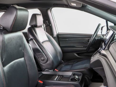 Used 2023 Honda Odyssey Sport image 28