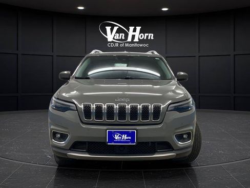 Used 2019 Jeep Cherokee Limited w/ Technology Group AWD/4WD image 8