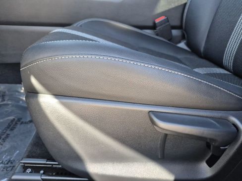 Used 2024 MAZDA CX-50 AWD 2.5 S w/ Weather Package image 12