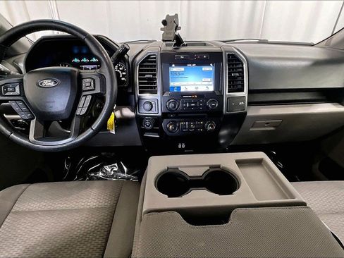 Used 2016 Ford F150 XLT w/ Equipment Group 302A Luxury image 15