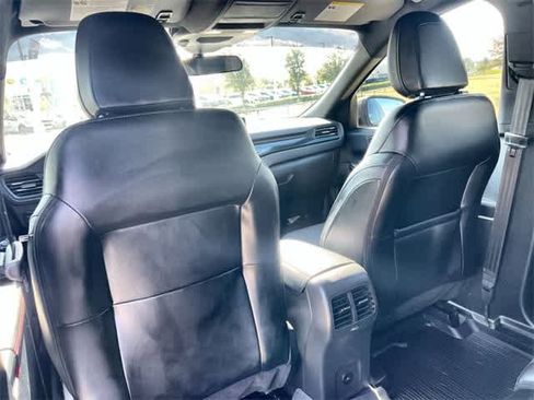 Used 2025 Ford Escape ST-Line w/ Equipment Group 301A image 13