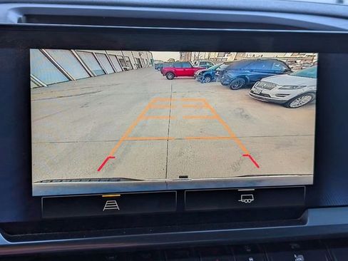 Used 2023 Chevrolet Silverado 1500 LT image 16