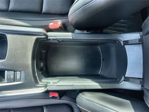 Certified 2022 Honda Accord Sport image 27