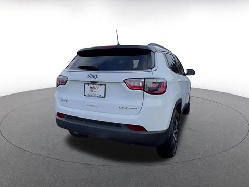 Used 2025 Jeep Compass Limited image 14