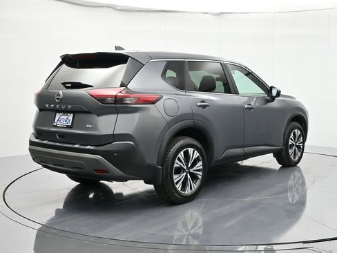 Used 2023 Nissan Rogue SV image 6
