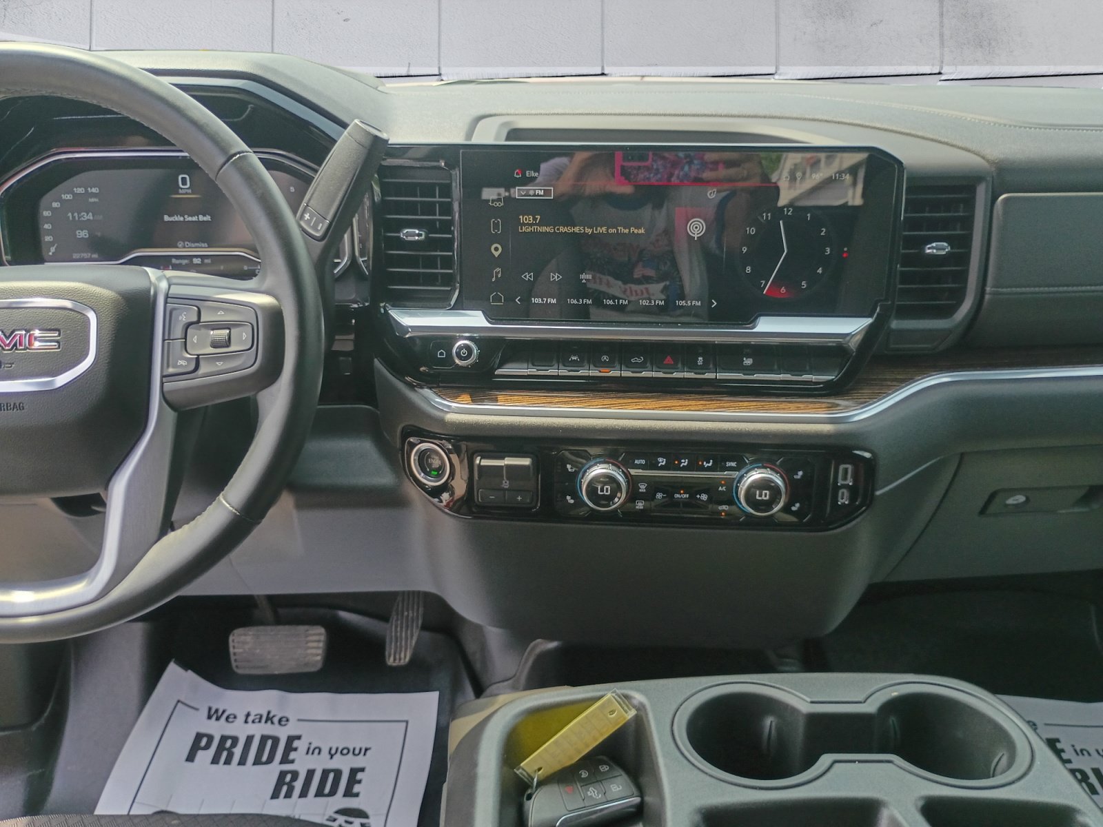 Used 2023 GMC Sierra 1500 Elevation AWD/4WD image 14