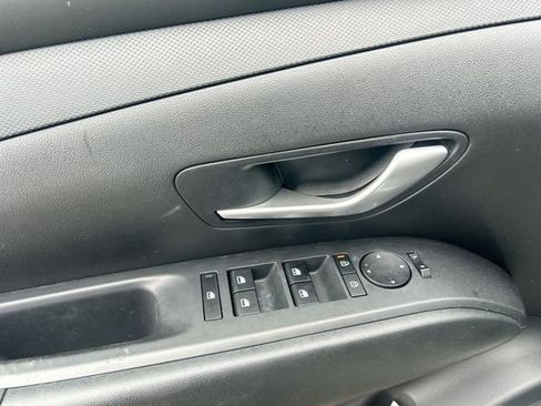 Used 2025 Hyundai Tucson SEL image 17