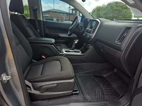 Used 2022 Chevrolet Colorado LT image 8