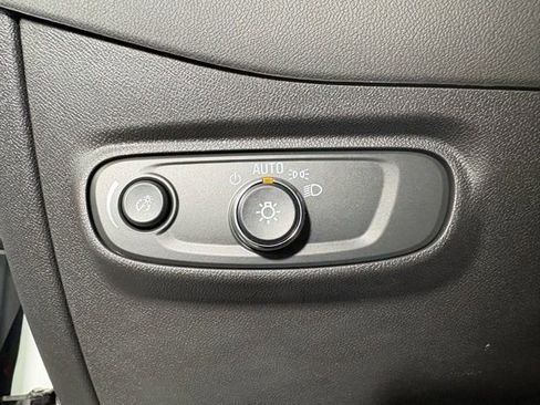 Certified 2024 Chevrolet Equinox LT w/ LPO, Floor Liner Package image 19