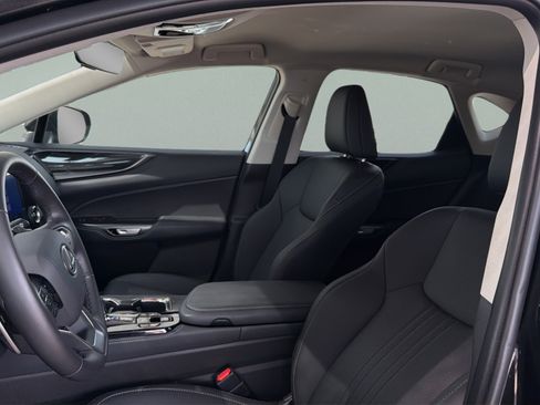Used 2026 Lexus NX 350 AWD w/ Accessory Package (2T) image 9