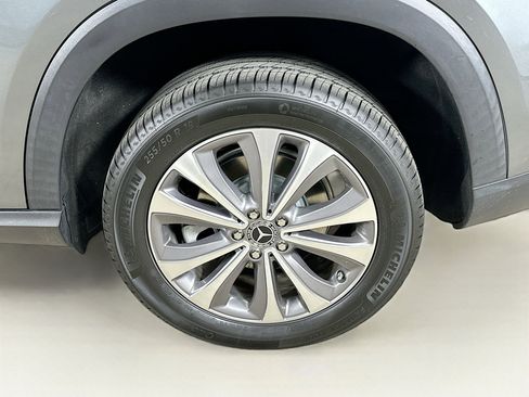 Certified 2021 Mercedes-Benz GLE 350 4MATIC w/ Premium Package image 41