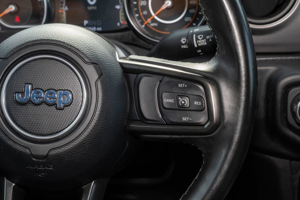 Used 2021 Jeep Wrangler Unlimited Sport AWD/4WD image 19