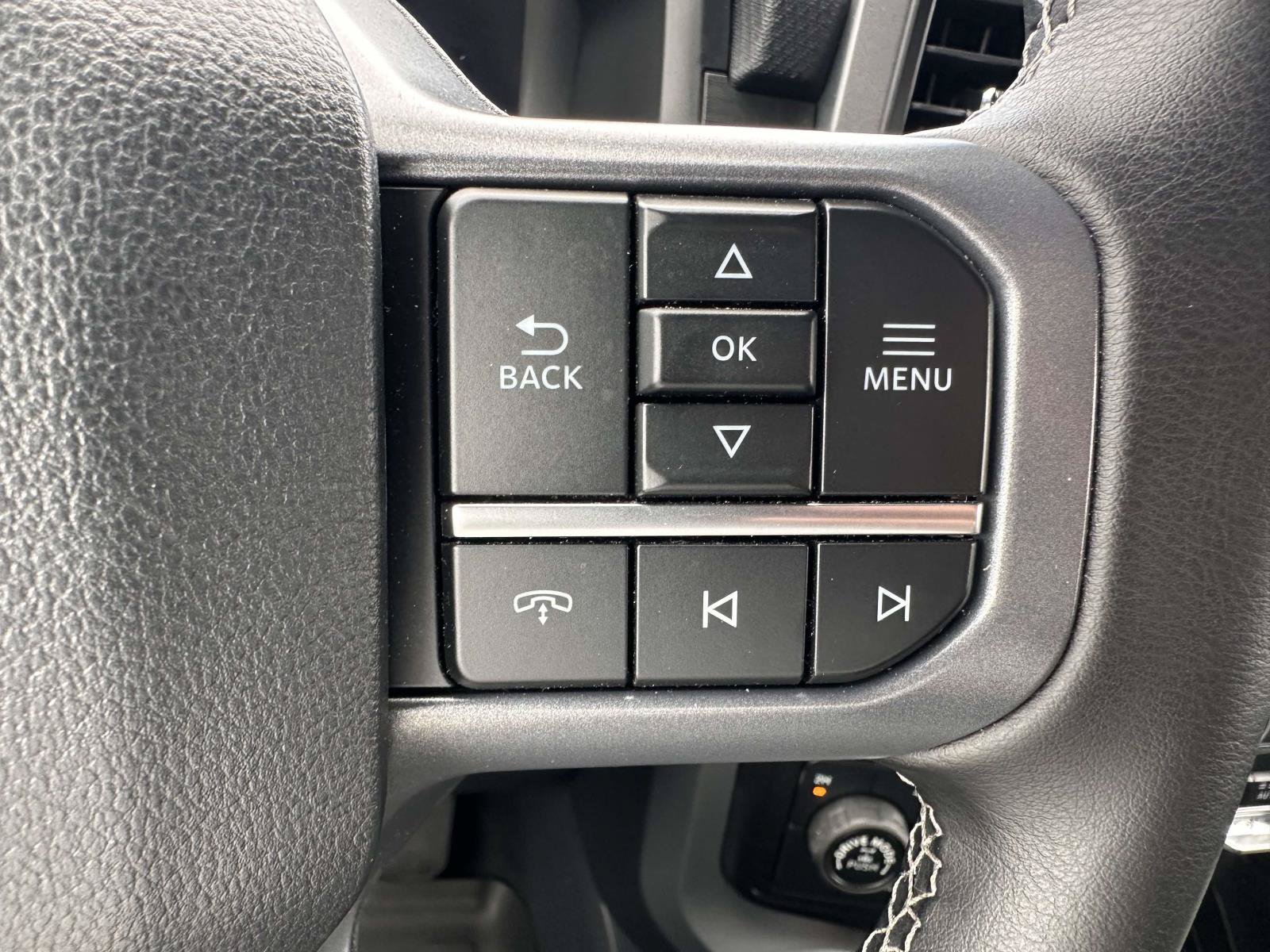 Used 2025 Ford F150 XLT w/ Equipment Group 302A MID AWD/4WD image 18