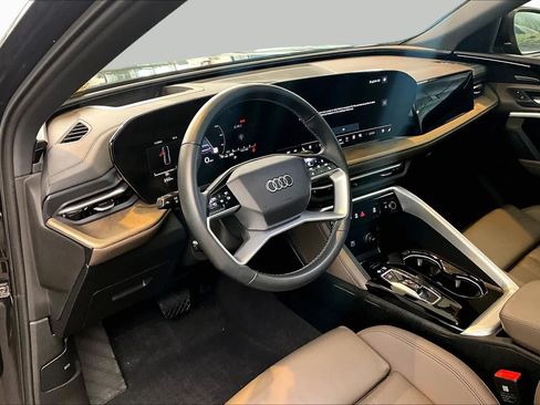 Certified 2025 Audi Q5 Premium Plus AWD/4WD image 18