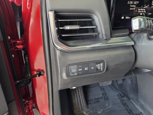 Used 2025 GMC Terrain Elevation w/ Elevation Premium Package FWD image 5