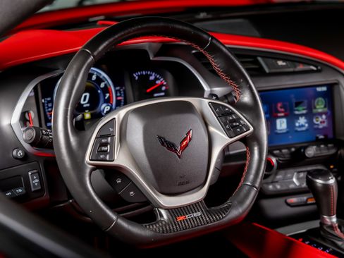 Used 2016 Chevrolet Corvette Z06 w/ 2LZ Preferred Equipment Group image 22