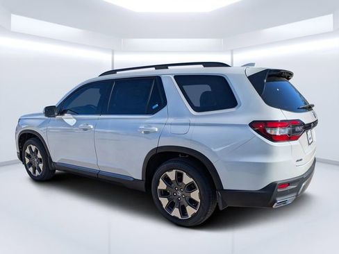 New 2026 Honda Pilot Elite image 5