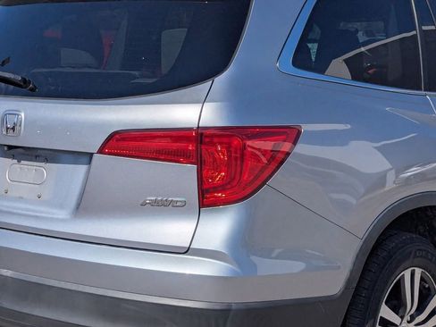 Used 2017 Honda Pilot EX-L image 7