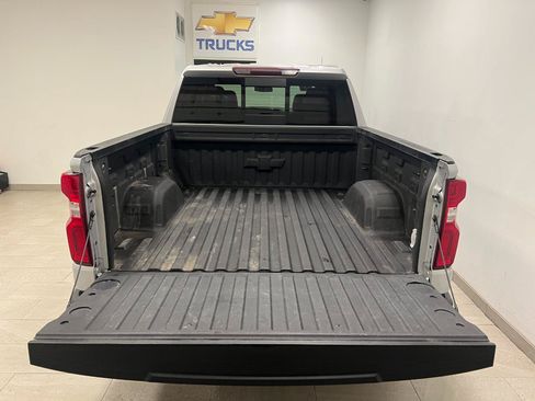 Used 2021 Chevrolet Silverado 1500 RST w/ Rally Edition AWD/4WD image 18