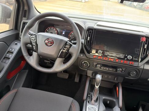 New 2026 Nissan Frontier PRO-4X w/ Pro-4x Convenience Package image 17