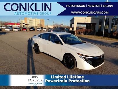 New 2026 Nissan Sentra SR w/ Floor Mat Package