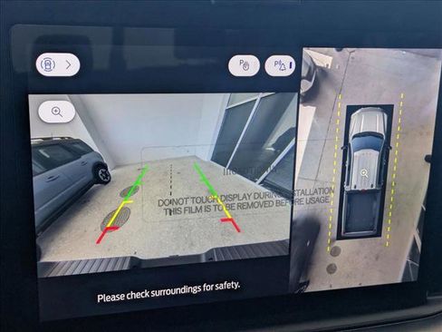 New 2026 Ford F250 Lariat w/ Black Appearance Package image 13