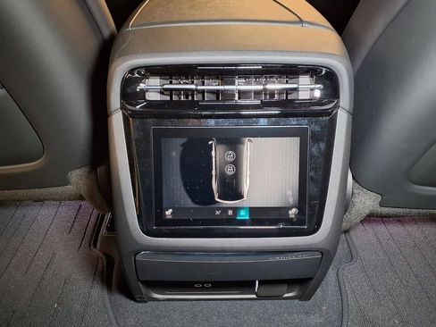 New 2026 Cadillac Escalade IQ Luxury 1 w/ LPO, Premium Carpet Package AWD/4WD image 13