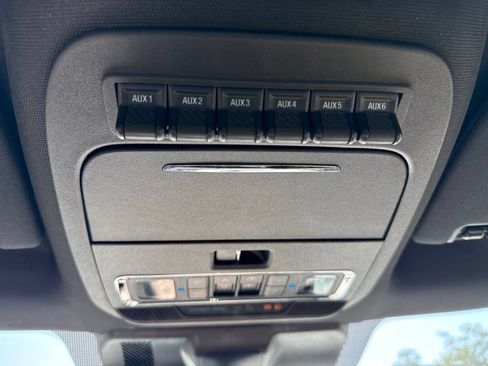 Used 2025 Ford F250 Platinum AWD/4WD image 19
