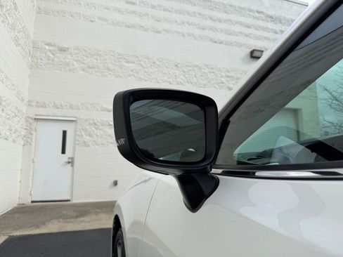 Used 2018 MAZDA MAZDA3 Touring image 22