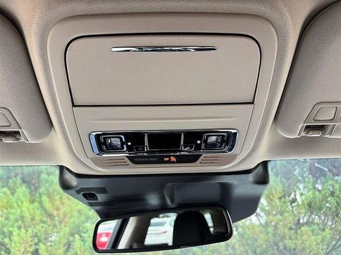 Used 2023 Lincoln Corsair FWD image 29