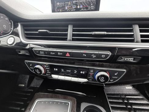 Used 2018 Audi Q7 3.0T Prestige w/ Prestige Package AWD/4WD image 14