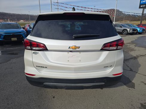 Used 2024 Chevrolet Equinox LT w/ LPO, Floor Liner Package image 5