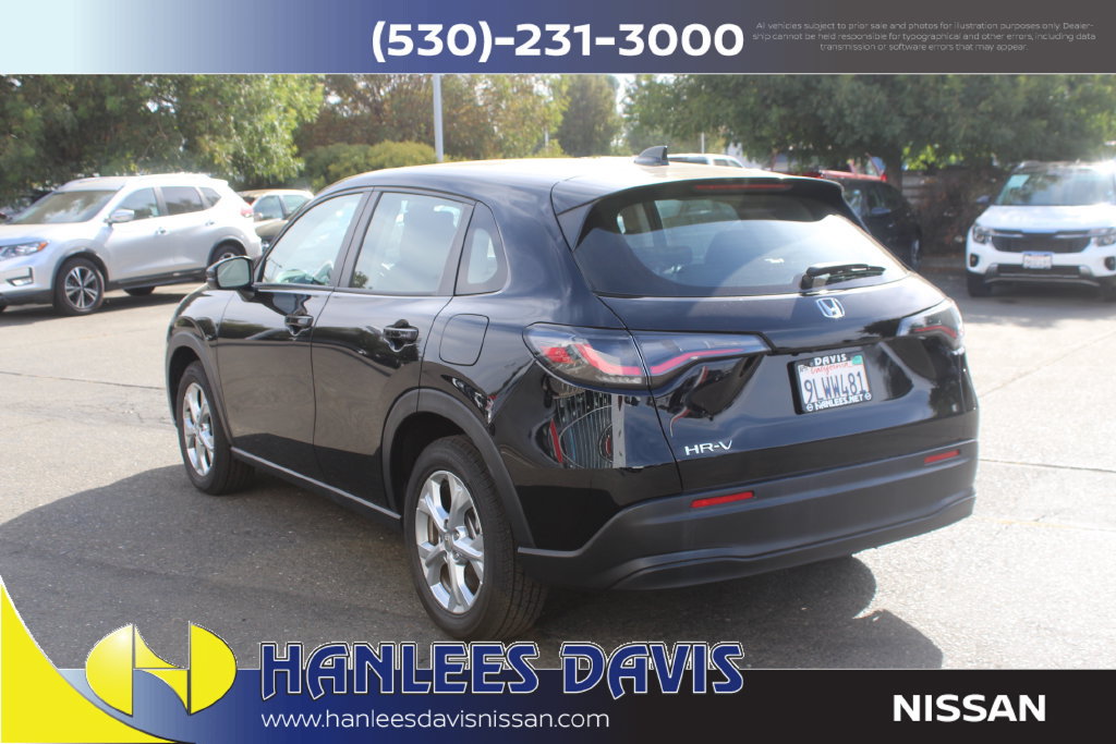 Used 2024 Honda HR-V LX image 9