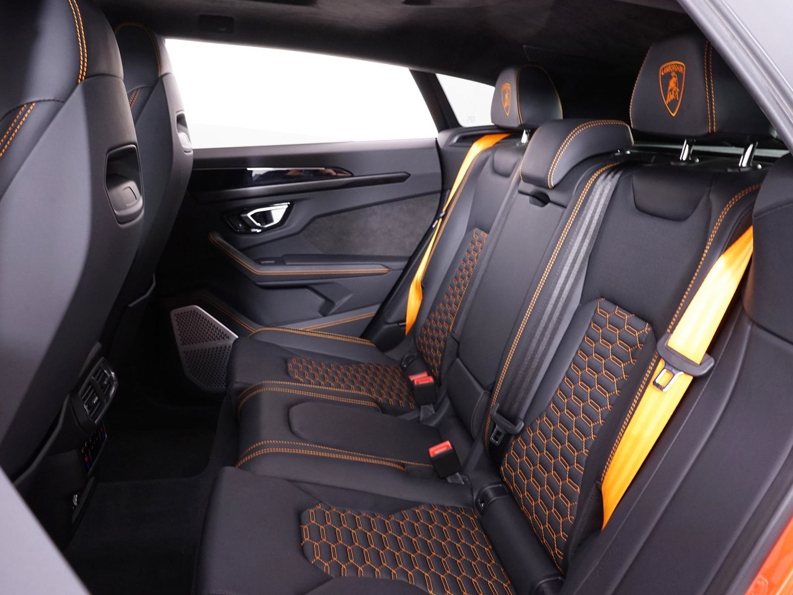 Used 2024 Lamborghini Urus S AWD/4WD image 27