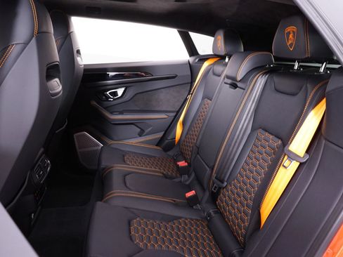 Used 2024 Lamborghini Urus S AWD/4WD image 27