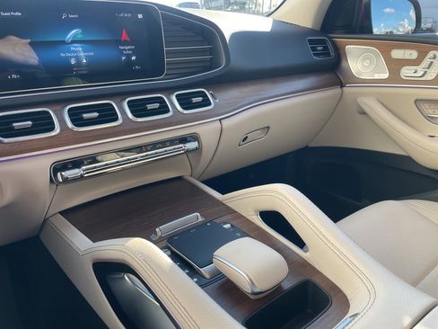 Used 2023 Mercedes-Benz GLE 350 4MATIC image 36