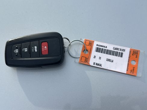 Used 2020 Toyota Corolla SE image 36