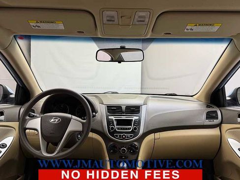 Used 2014 Hyundai Accent GLS image 11