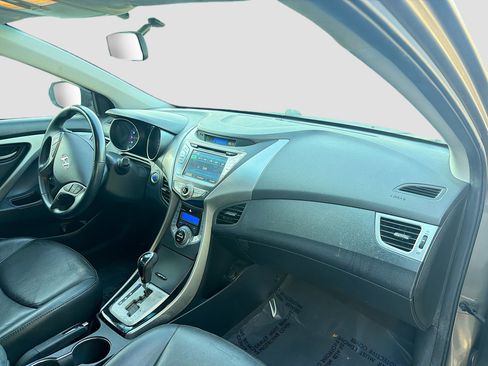 Used 2013 Hyundai Elantra Limited w/ Technology Pkg image 13