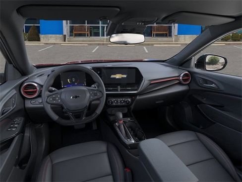 New 2026 Chevrolet Trax RS image 15