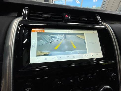 Used 2019 Land Rover Discovery HSE AWD/4WD image 19