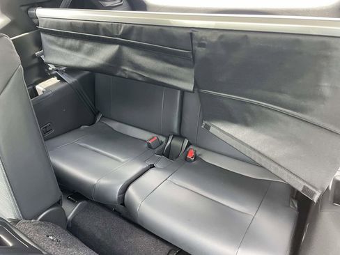 Used 2024 Mitsubishi Outlander SE FWD image 12