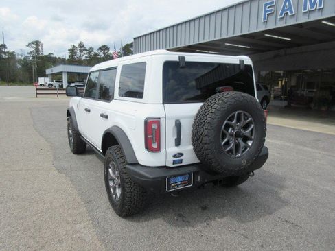 New 2025 Ford Bronco Badlands AWD/4WD image 3