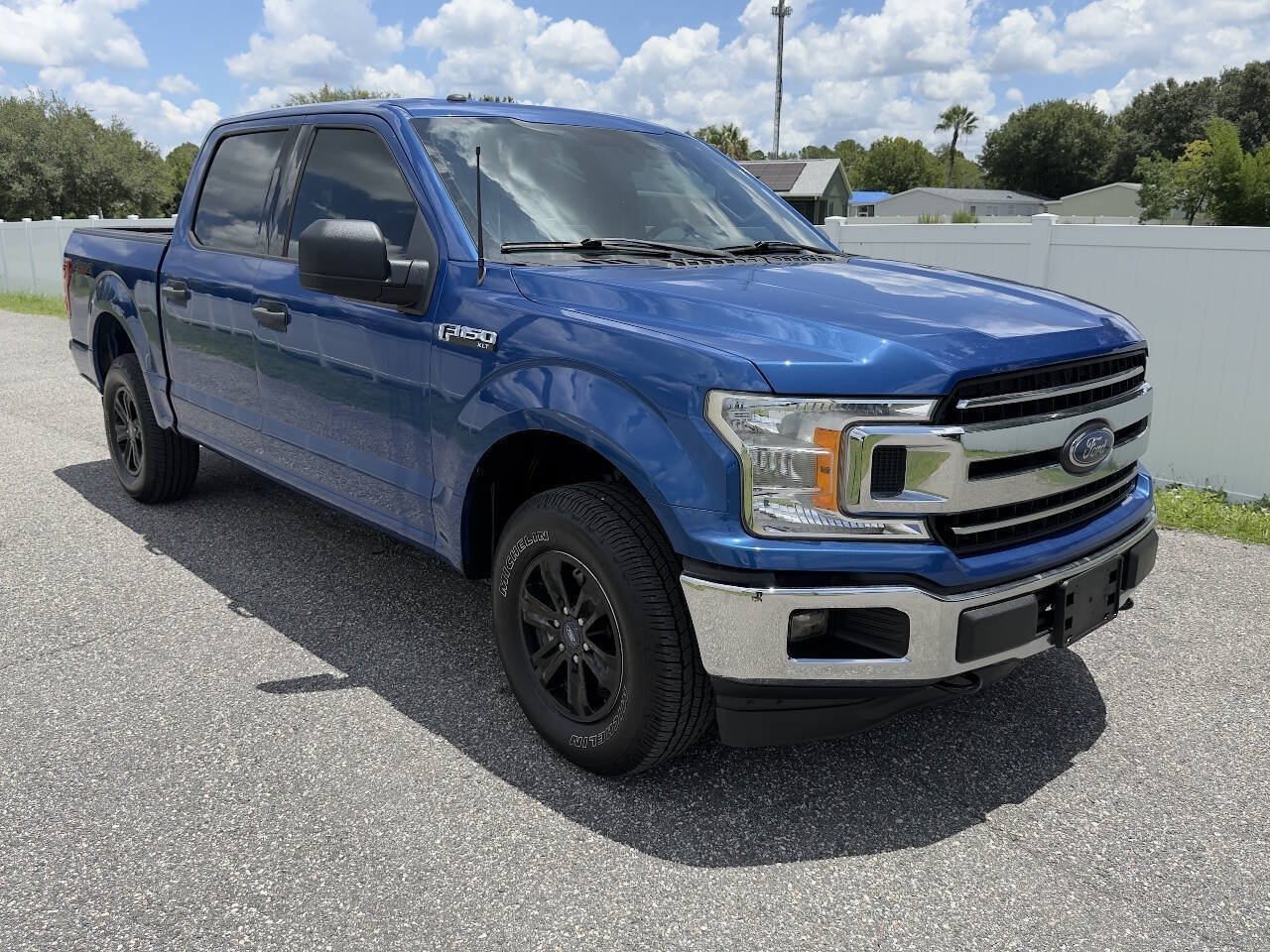 Used 2018 Ford F150 XLT AWD/4WD image 3