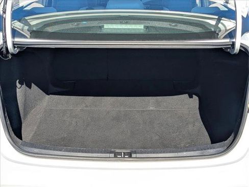 Used 2023 Toyota Corolla LE image 6